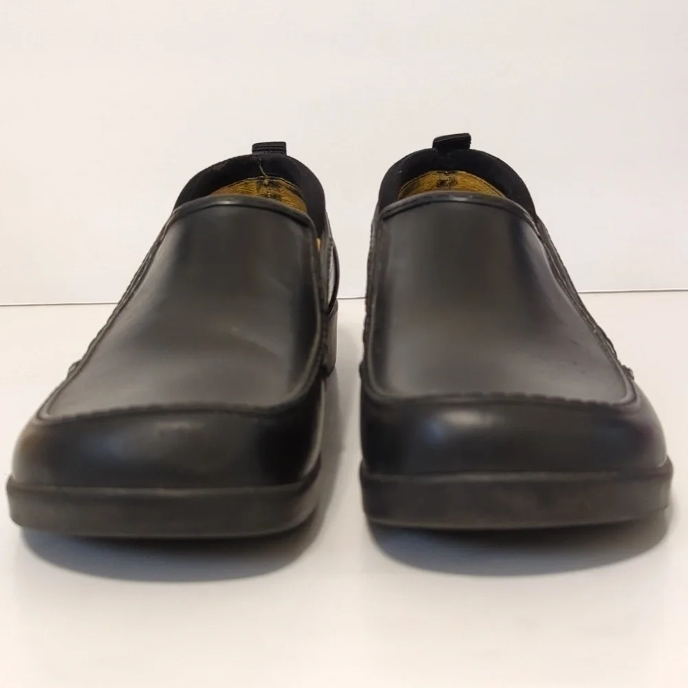 Sperry top spider black rubber low top shoes. Men's size 8.5 woman's size 10